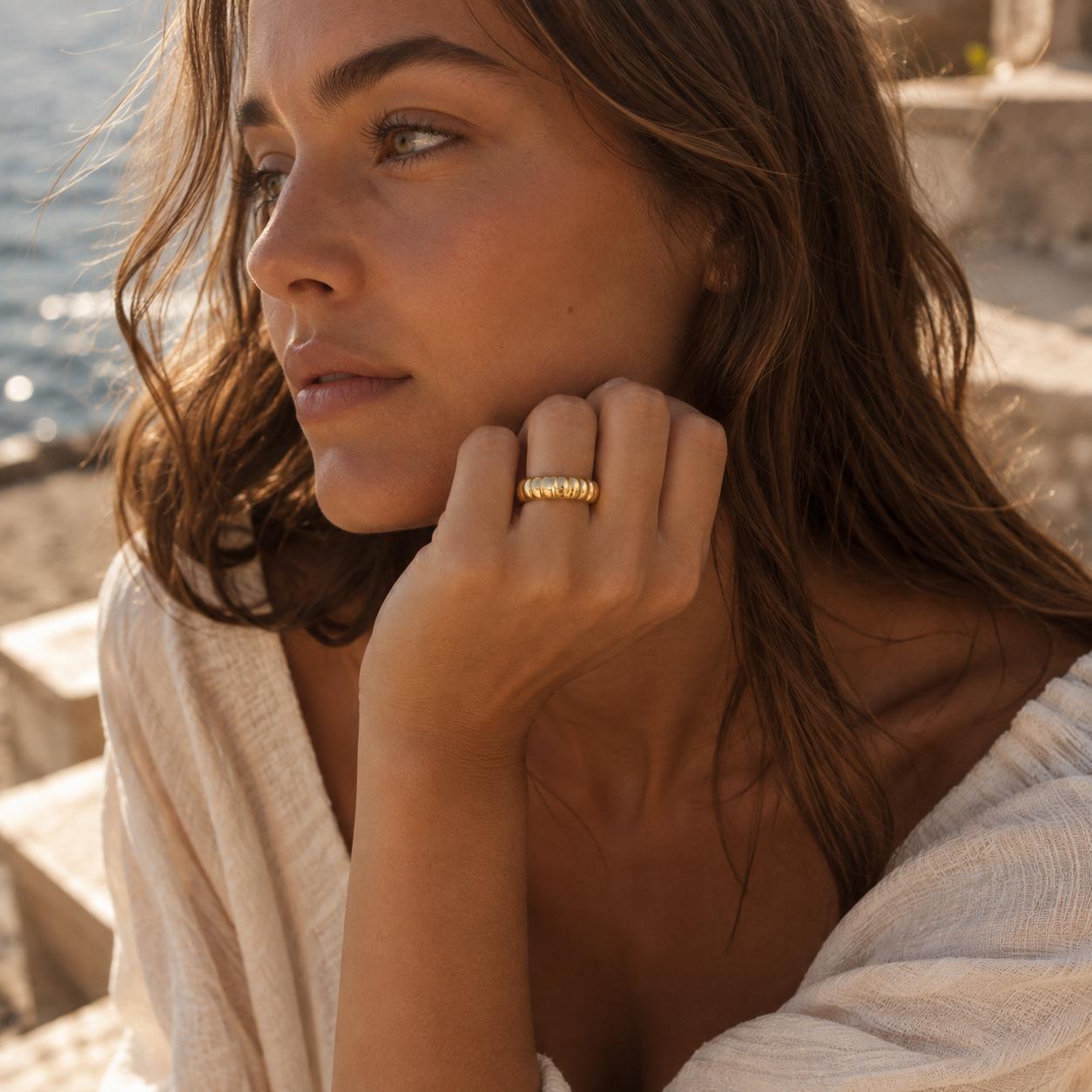 Élan Signature Ring