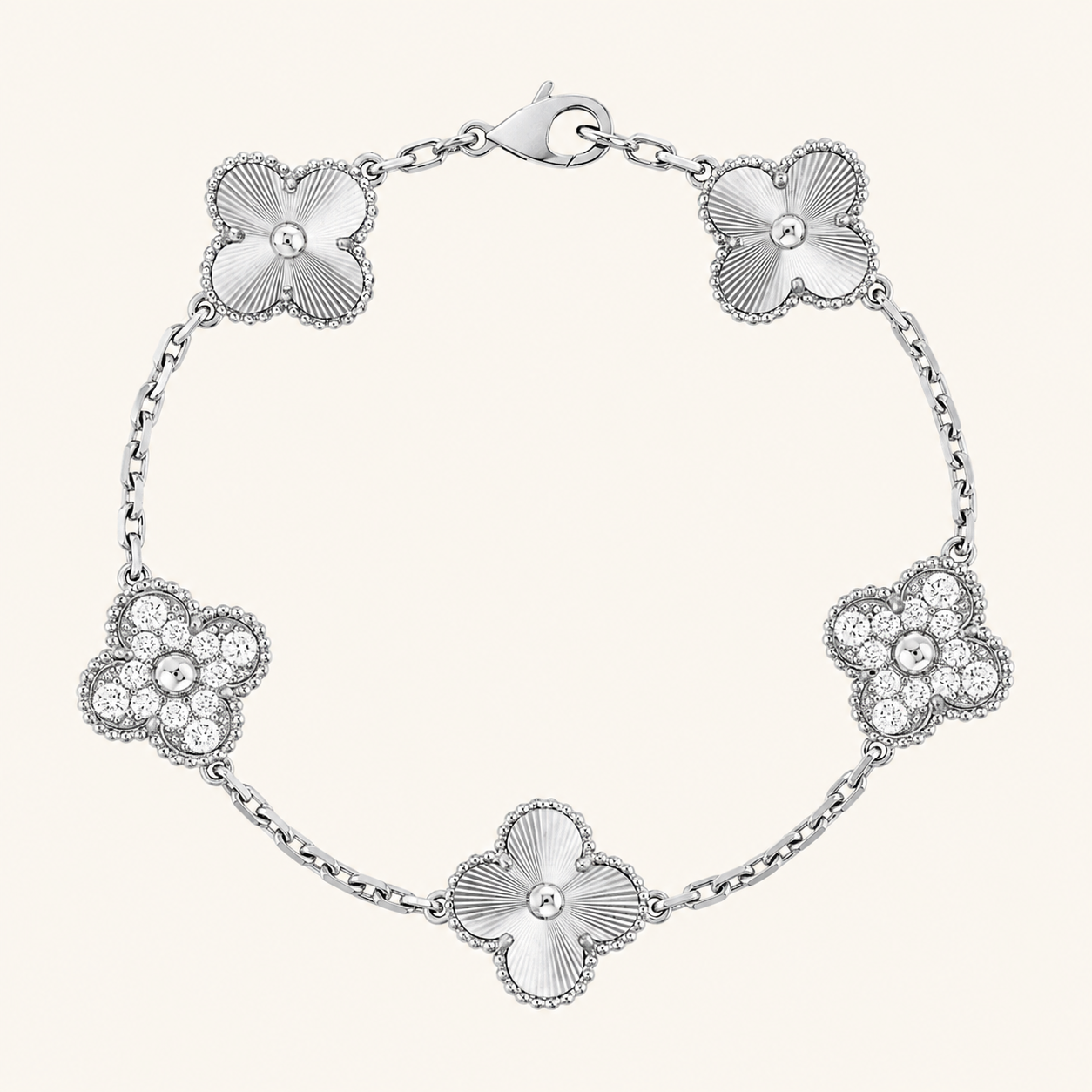 CLOVER | Silver Guilloché Bracelet Prestige