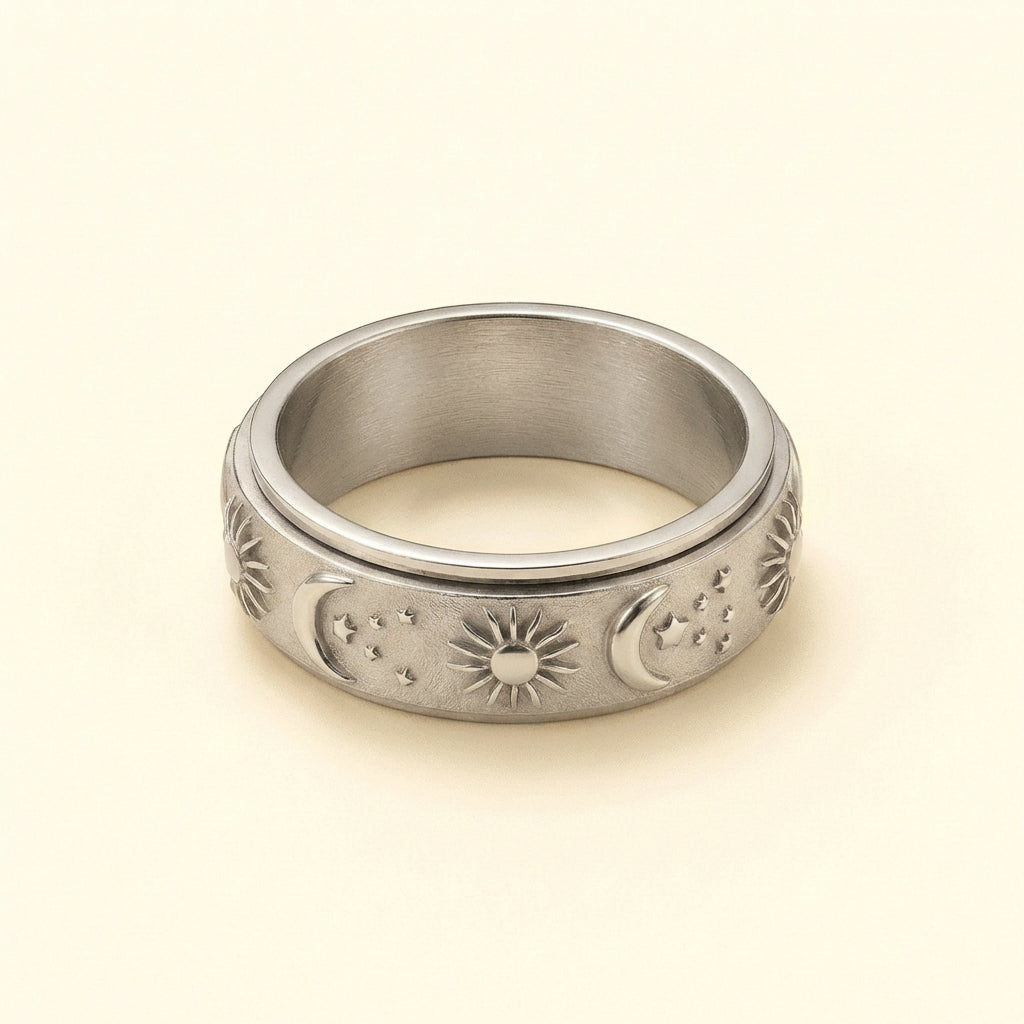 Solea Luna Spinner Ring