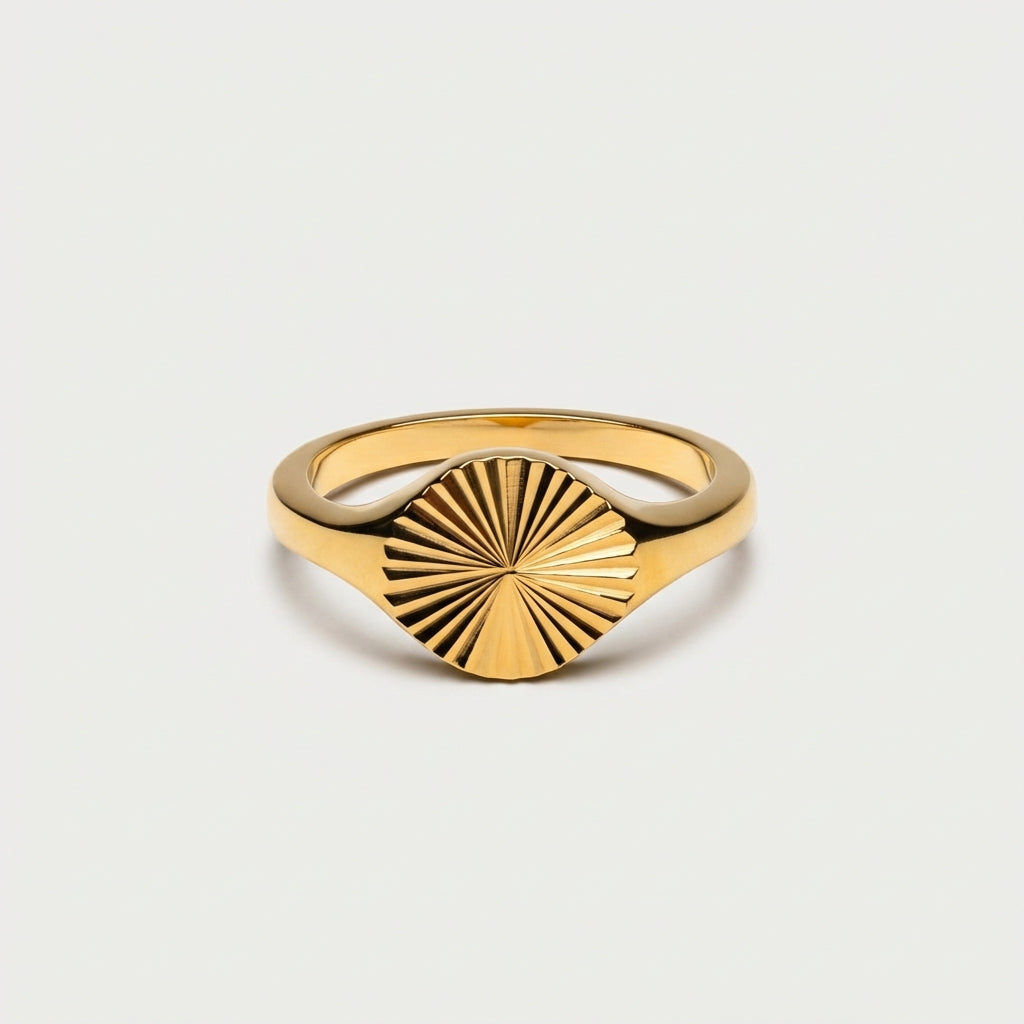 Solea Signet Ring
