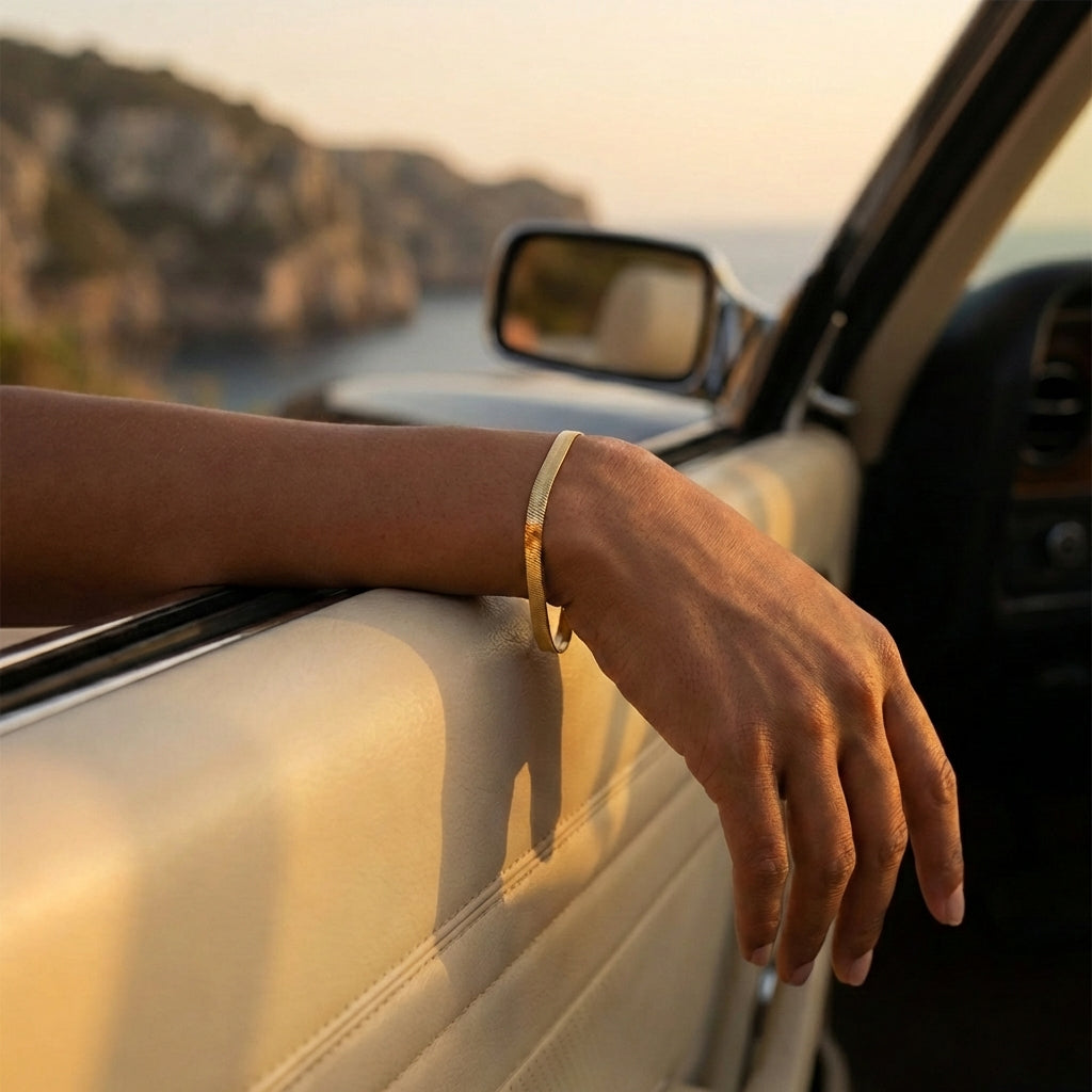 Arden Gold Flow Bracelet