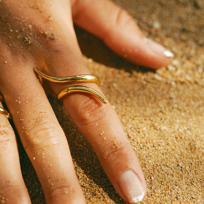 Fluid Grace Ring