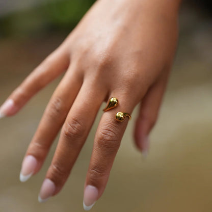 Fluid Glow Ring