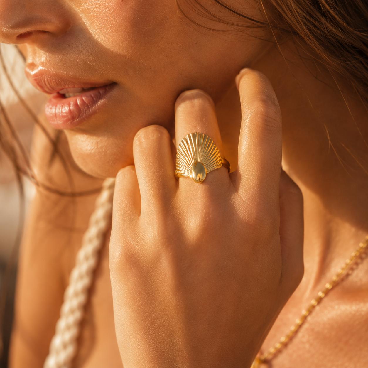 Seabloom Statement Ring