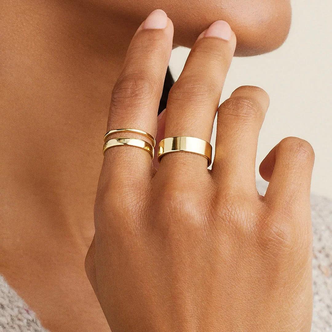 Pure Essence Ring Set